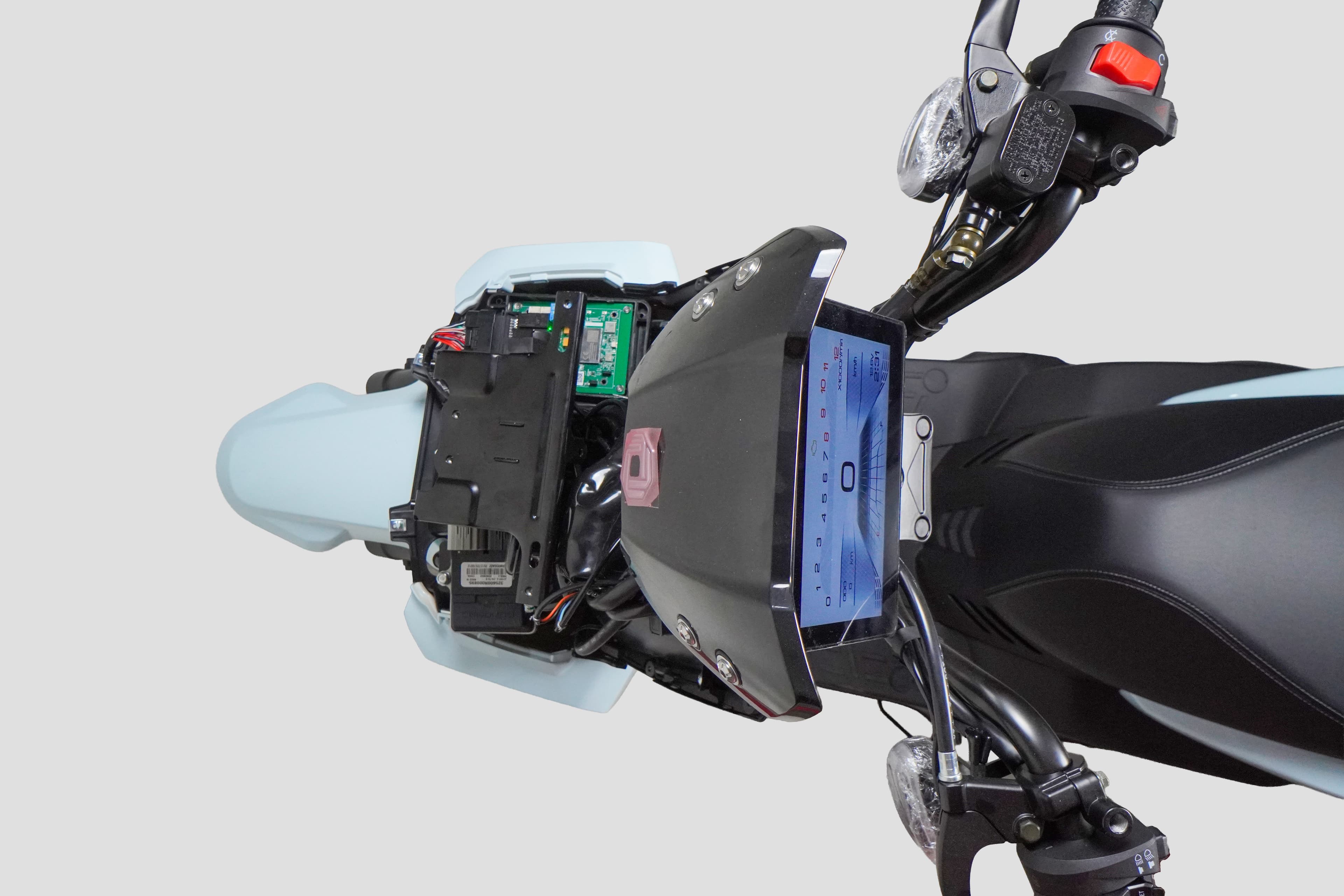 Startec Intelligent unit mounted on a scooter